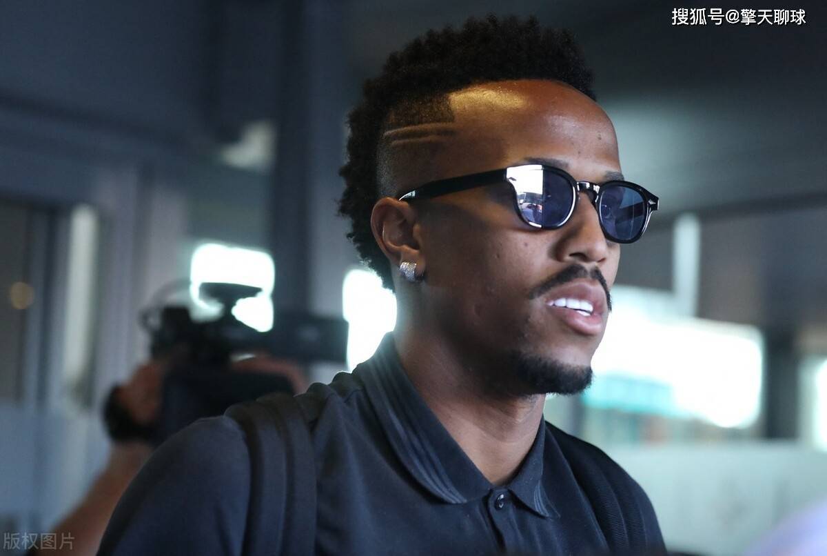 关于无解之战！人轻取黄蜂，保持不败之姿的信息