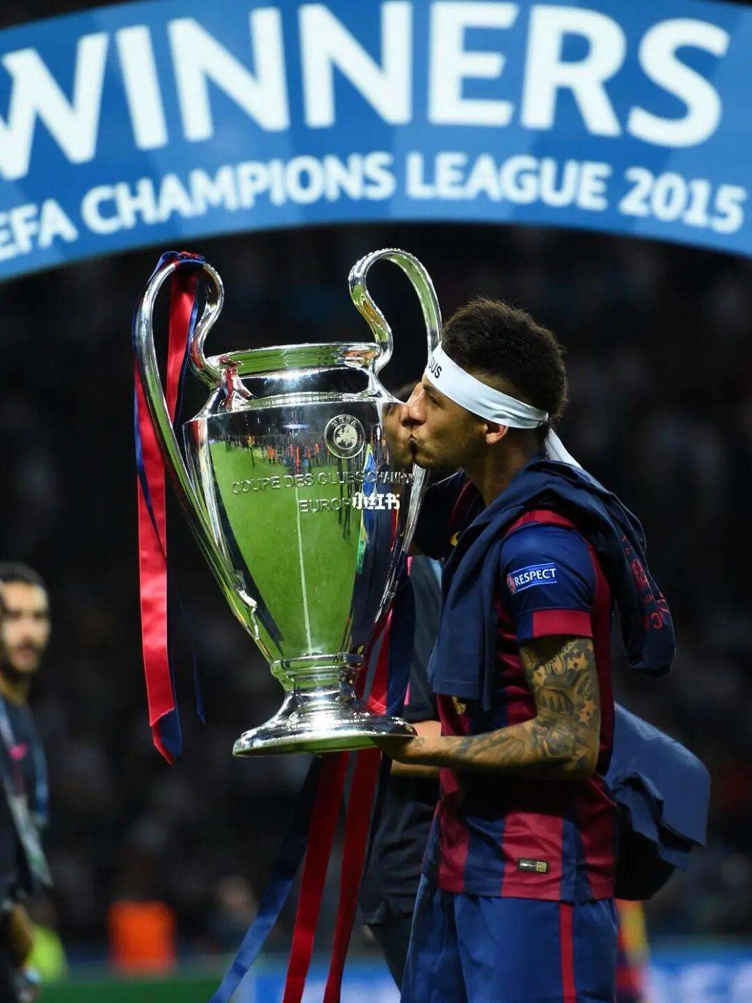 内马尔回归赛场,比分优势明显首场状态亮眼,德国队观众沸腾! 内马尔回归赛场,比分优势明显首场状态亮眼,德国队观众沸腾!